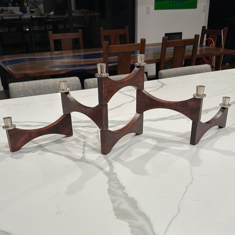 Elegant Brown Accents for Bar Accessories